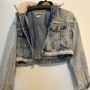 Vintage cropped jean jacket with embroidery - S/M